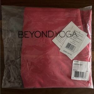 Beyond Yoga Coral Leggings